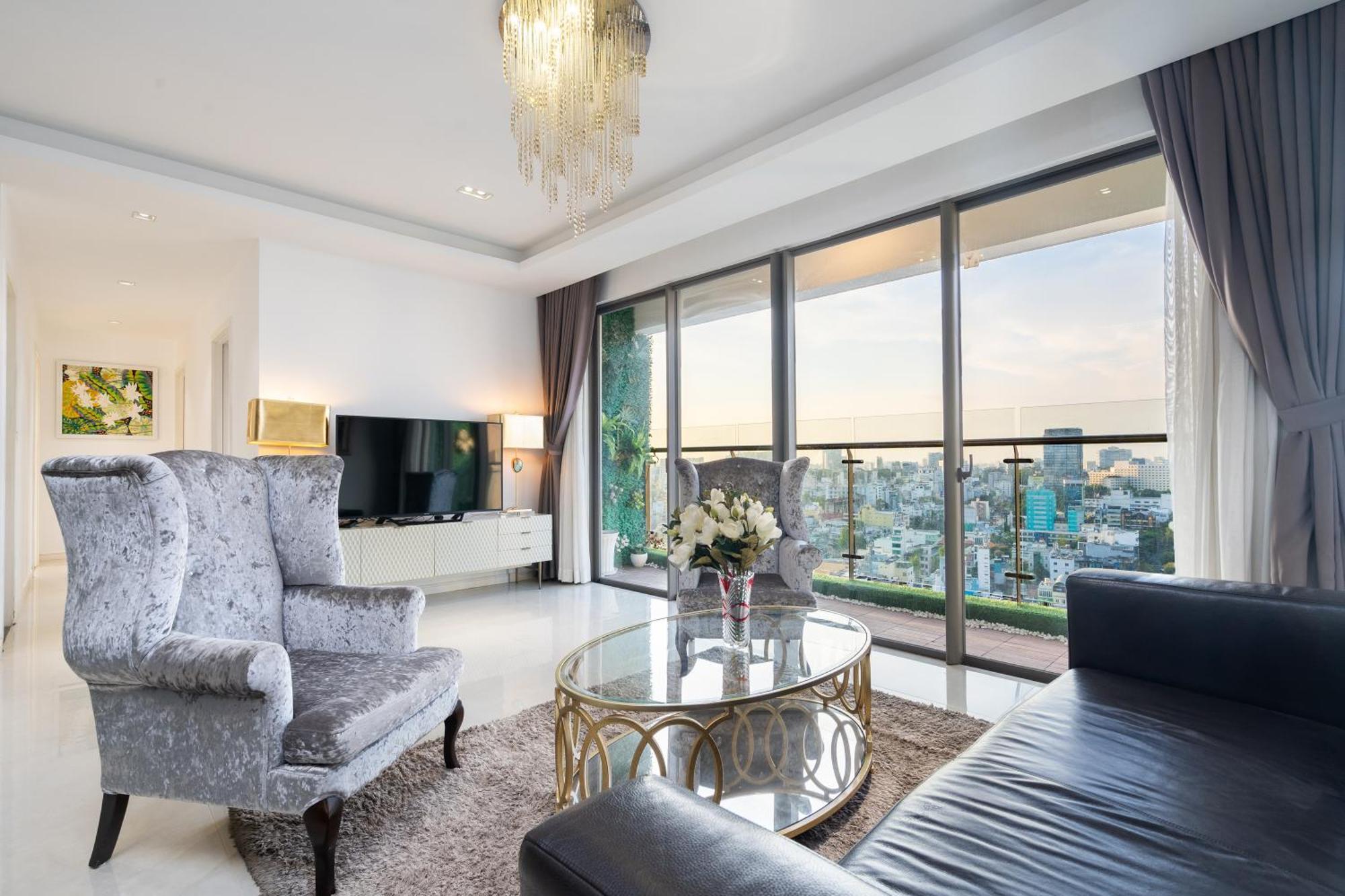 Kala Rivergate Apartments Near Ben Thanh Ho Chi Minh City Exterior photo