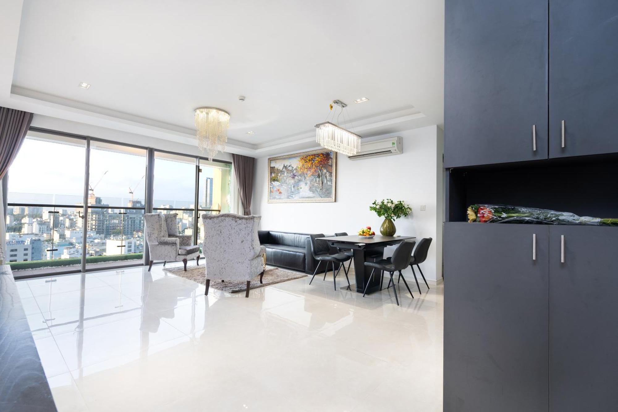 Kala Rivergate Apartments Near Ben Thanh Ho Chi Minh City Exterior photo